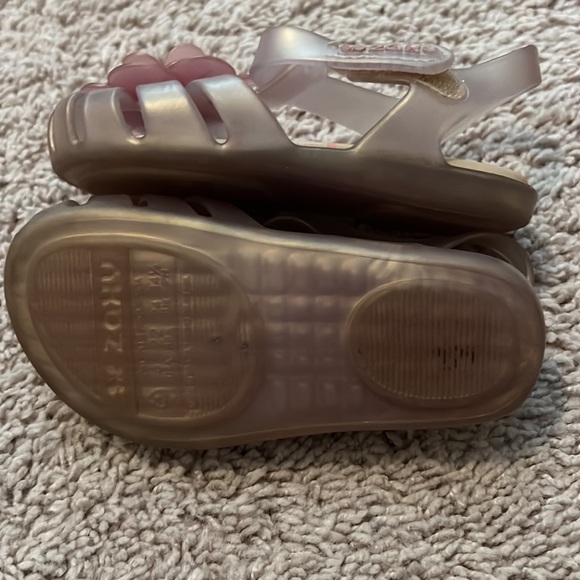 Toddler Girl slippers - Picture 5 of 5